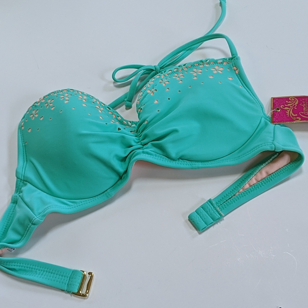 Candie's Bikini top.  Aqua green Small